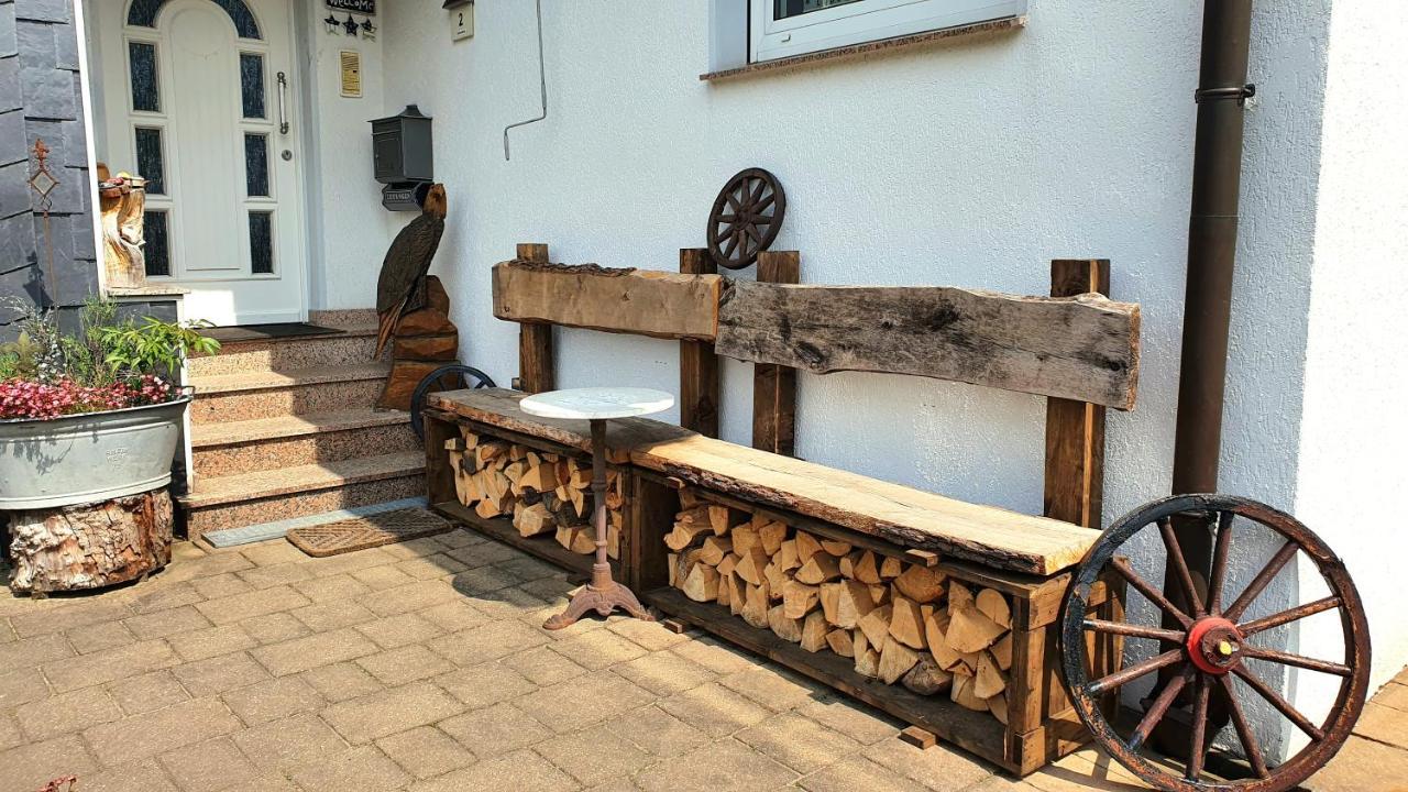 Frankes Lodge Apartment Mit Garten Und Pool, 6 Einzelbetten, Parkplatz Essen Exterior foto