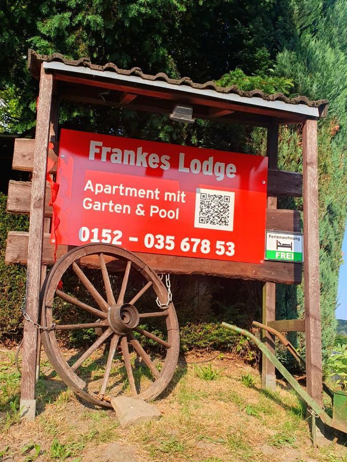 Frankes Lodge Apartment Mit Garten Und Pool, 6 Einzelbetten, Parkplatz Essen Exterior foto
