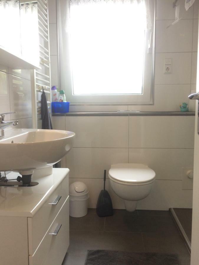 Frankes Lodge Apartment Mit Garten Und Pool, 6 Einzelbetten, Parkplatz Essen Exterior foto